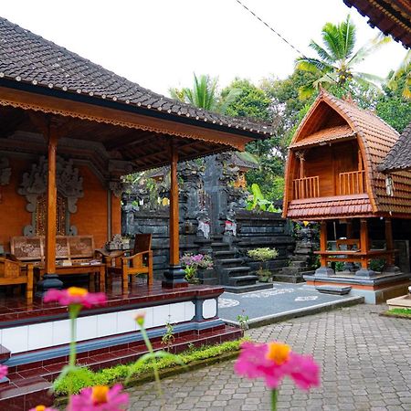 Rindu Homestay Undisan Kültér fotó